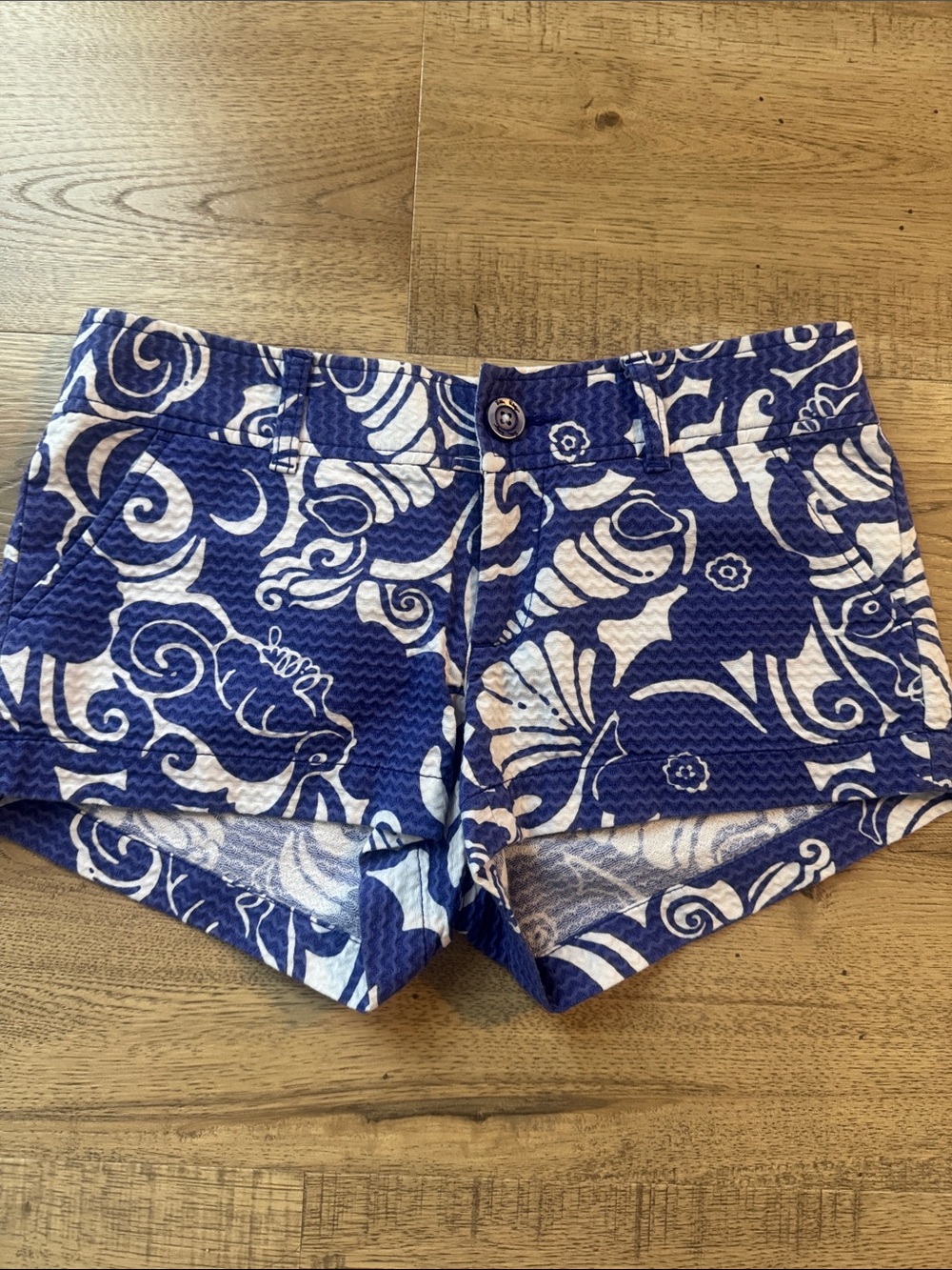 Lilly Pulitzer Navy & White Seashell Print Jean Shorts